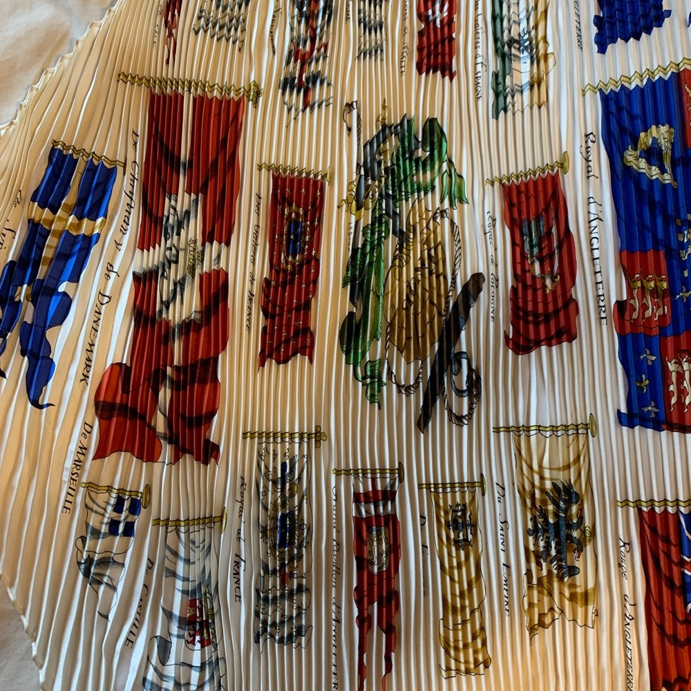 Hermes Plisse Pleated Silk Scarf - flags Made in France vintage rare - Picture 10 of 13